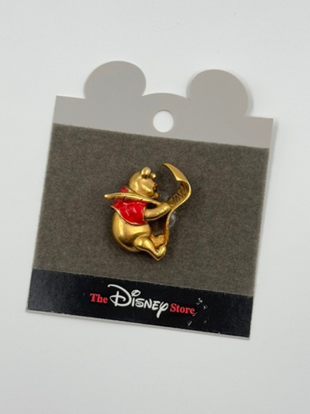 Брошь Винни Пух за письмом Winnie-the-Pooh, Disney