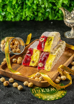 Лукум клубнично-банановый с фундуком (700 руб. за кг) 3кг