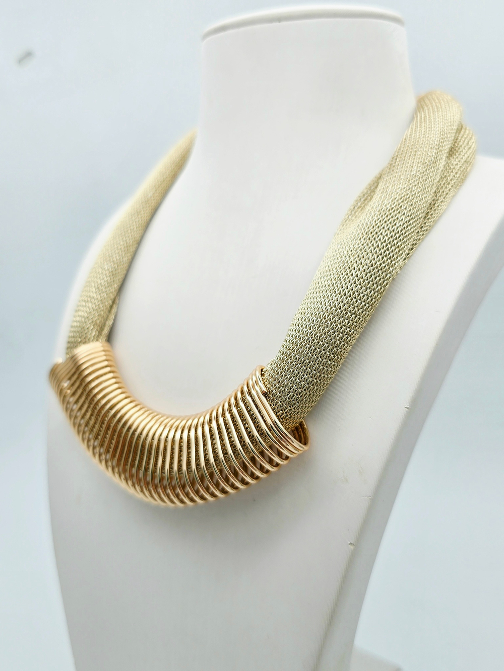 91003340 Колье Selena