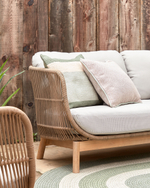 Кресло Catalina из бежевой веревки и массива акации