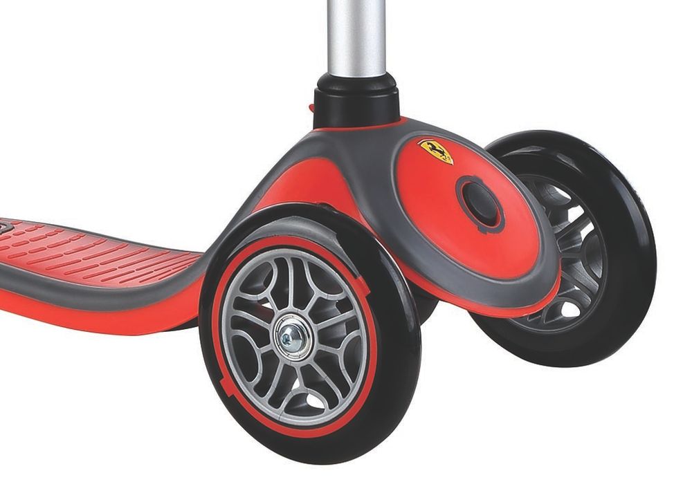 Трехколесный самокат PRIMO PLUS FERRARI