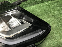 Фара правая Geely Coolray (2019-2024) LED