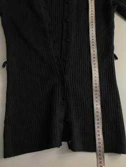 Кардиган из Великобритании с мериносовой шерстью в составе 42-44 размер, нет пояса в комплекте