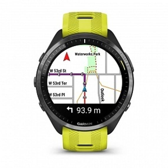 Garmin Forerunner 965 — черные спортивные часы с желто-черным ремешком