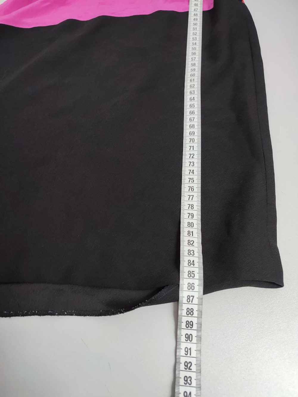 Платье DKNY шелковое 44 размер