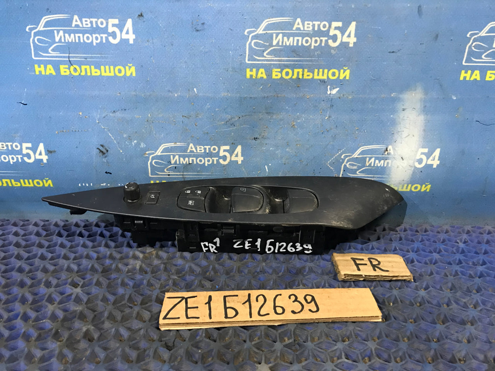 Блок управления стеклоподъемниками NISSAN LEAF 2017-2022