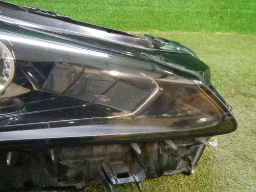 Фара правая Lexus NX 1 (2017-2021) LED