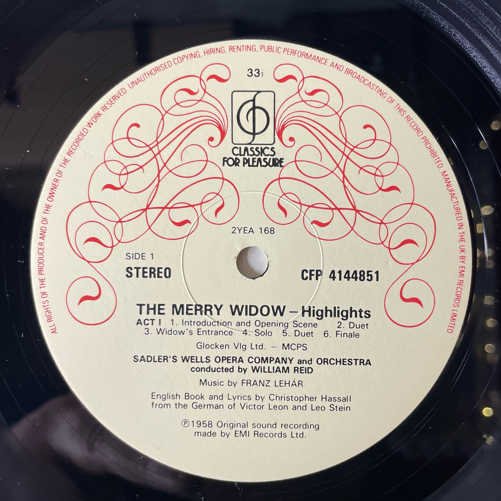 Винтажная виниловая пластинка LP Опера Веселая Вдова, The Sadler Wells Opera Company and Orchestra, Music By Franz Lehar, The Merry Widow Highlights (Англия 1976)