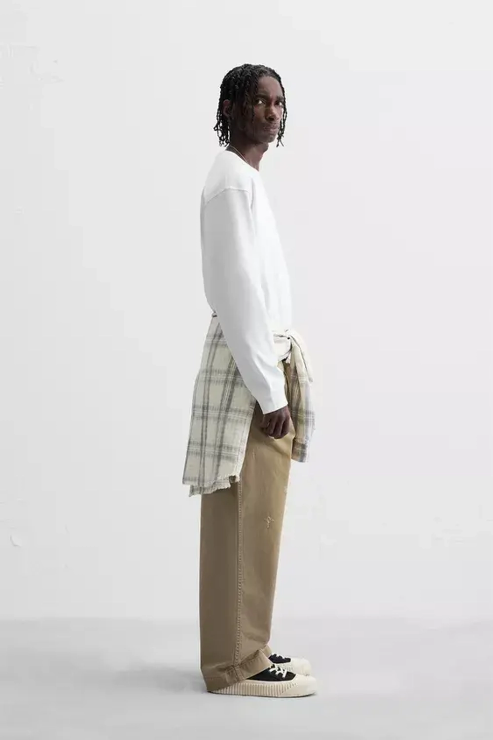 ZARA БАЗОВАЯ ФУТБОЛКА С ДЛИННЫМИ РУКАВАМИ, ЖЕЛТОВАТО-БЕЛЫЙ