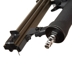 Пистолет штифтозабивной финишный Hybest F32 (пневматический, штифт тип F 18Ga)