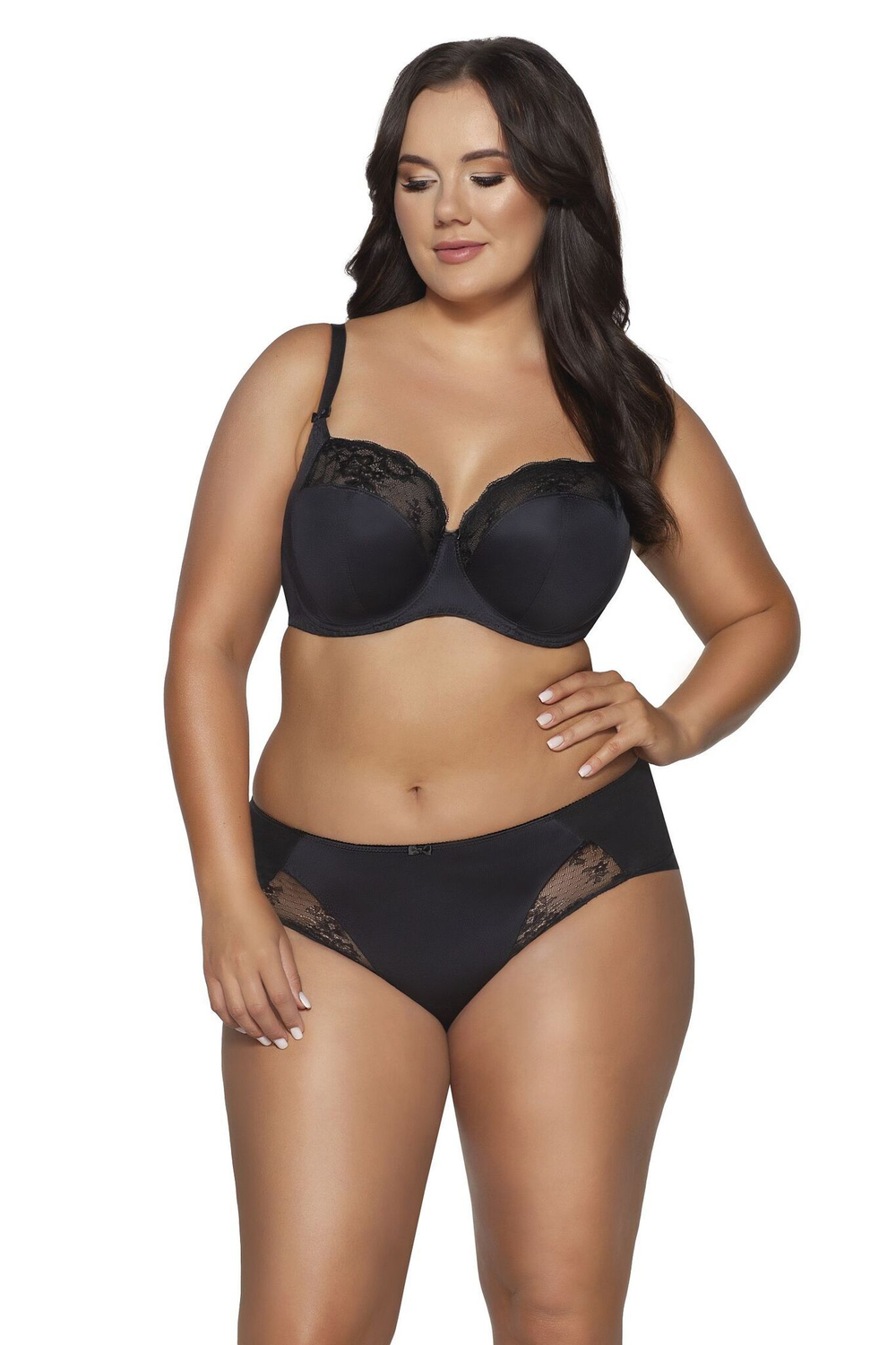 Бюстгальтер с мягкой чашкой Camellia (Размер: 70I) (Цвет: черный)