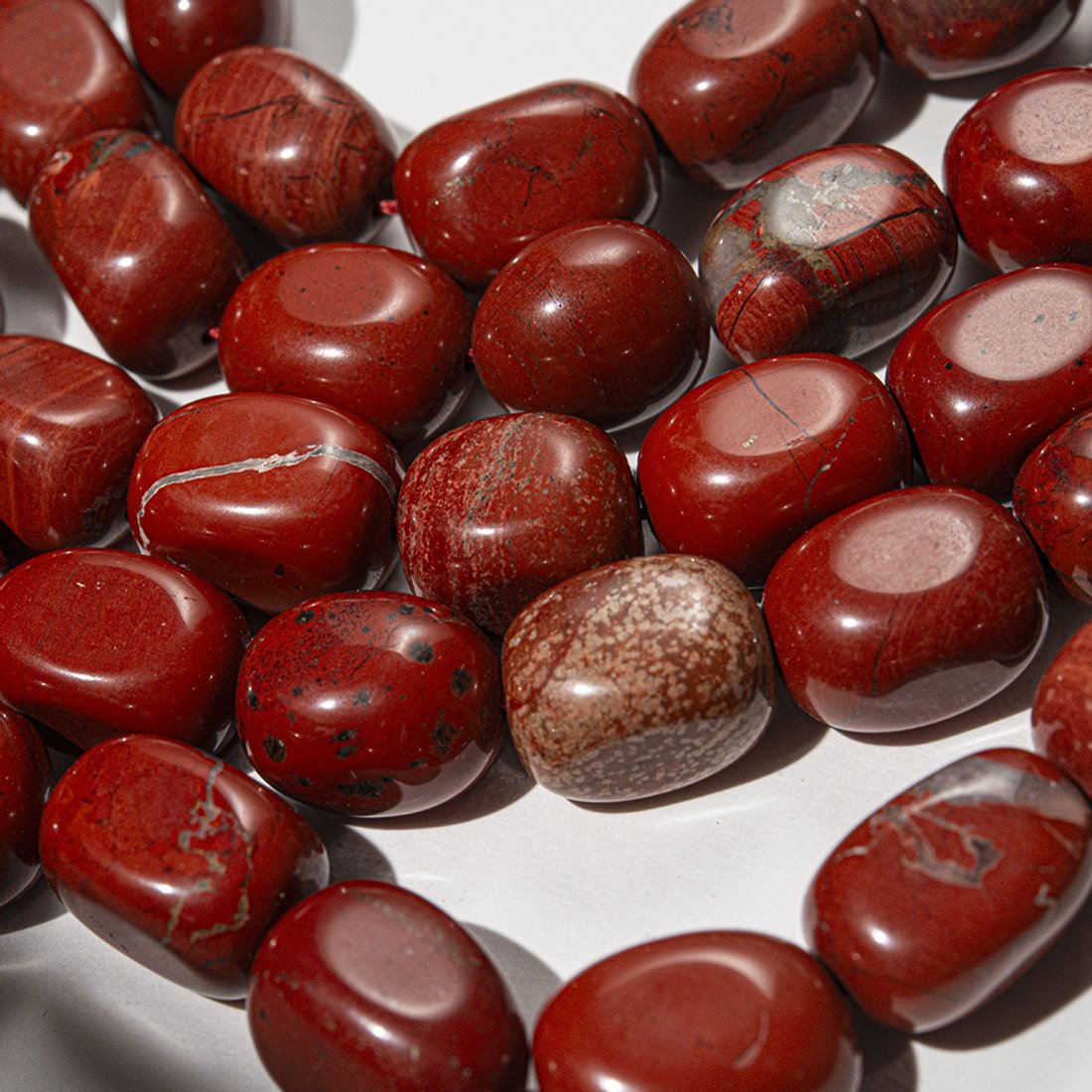Яшма красная натуральная, фриформ 15-18мм