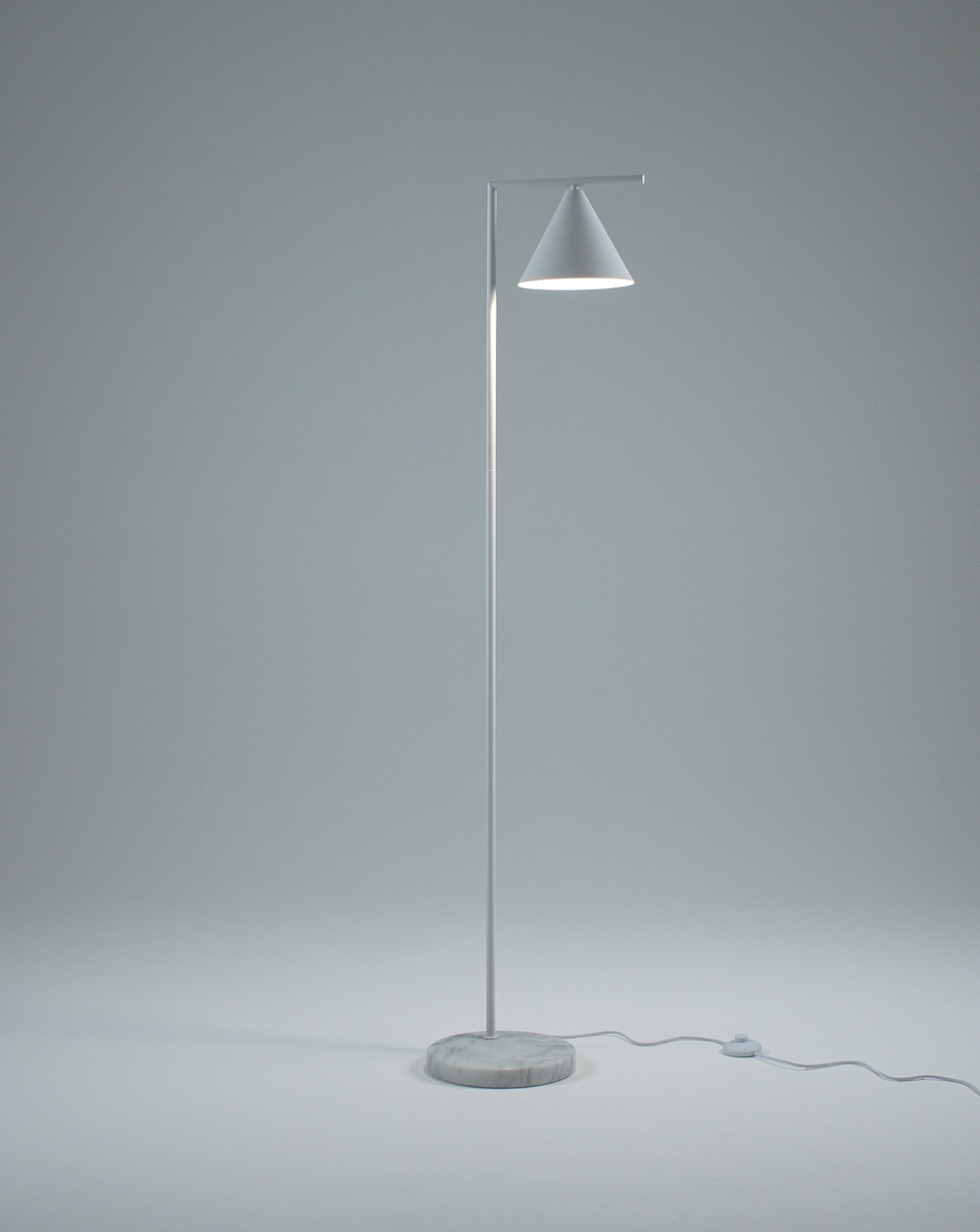 Торшер Moderli V11593-1F Omaha