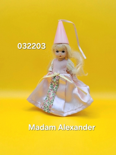 Коллекционная кукла Madame Alexander McDonalds 032203