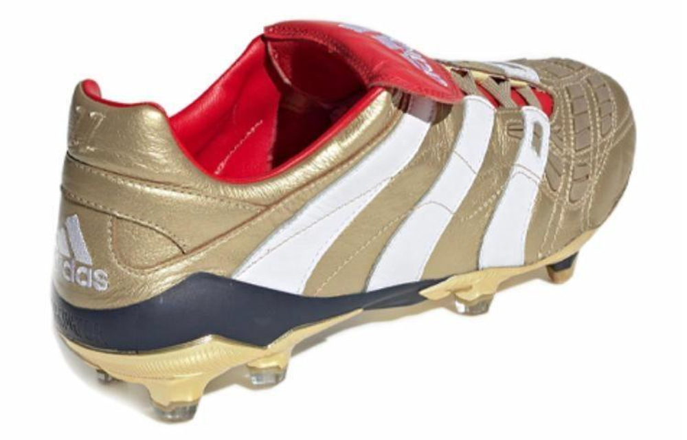Кроссовки Adidas Predator Accelerator
