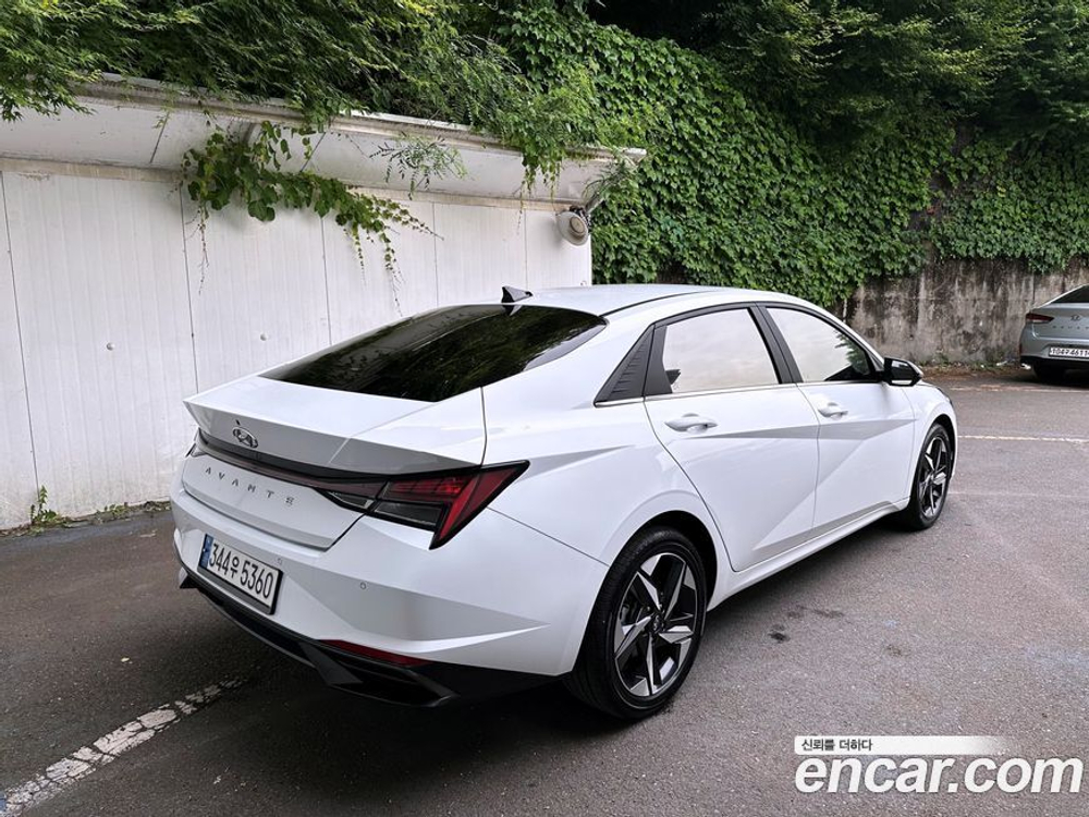 Hyundai Avante (CN7) 1.6 (01.2022)