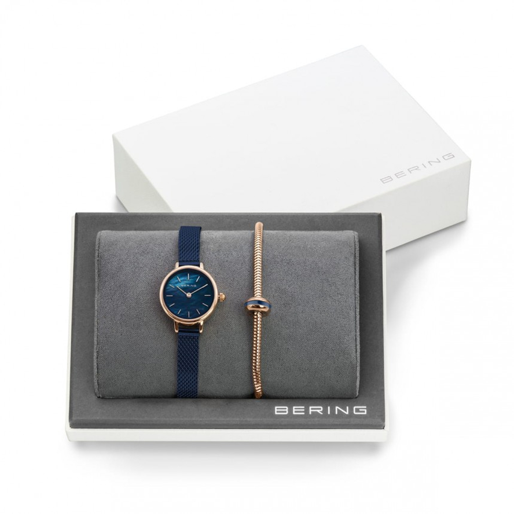 Набор с женскими часами Bering 11022-367-Lovely-3-GWP190