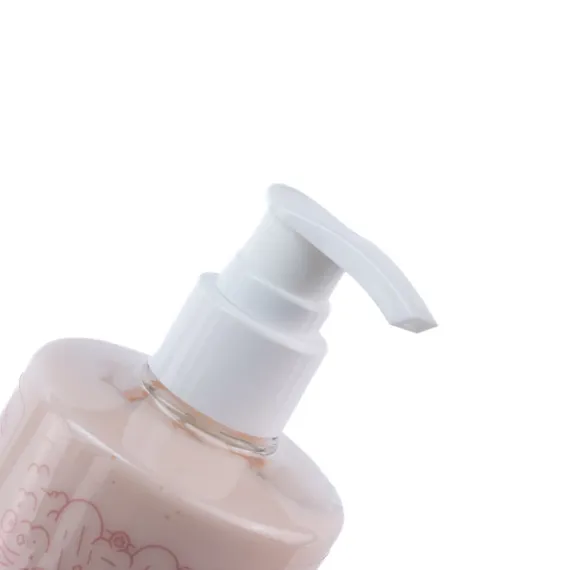 Увлажняющий лосьон для ежедневного ухода за кожей на основе органического масла семян конопли