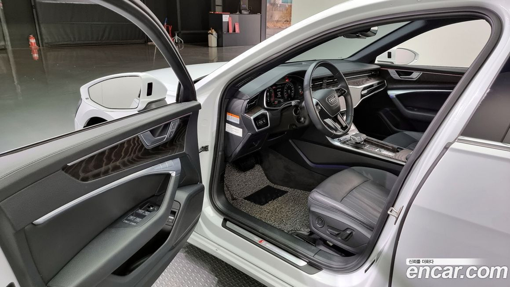 Audi A6 (C8) 40 TDI Premium (12.2021)