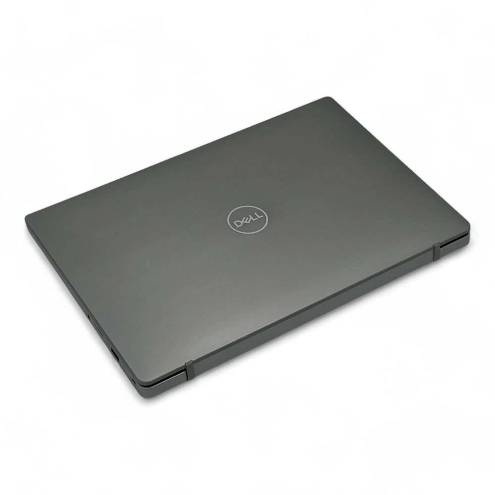 Latitude 7400