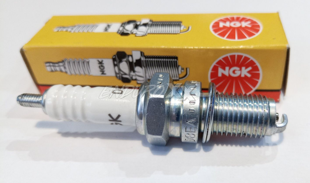 Свеча зажигания 2120 NGK D8EA (165, 166 169, 172, 175)