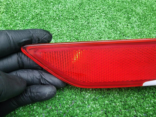 Катафот правый Mazda CX-9 2 (2016-2021)