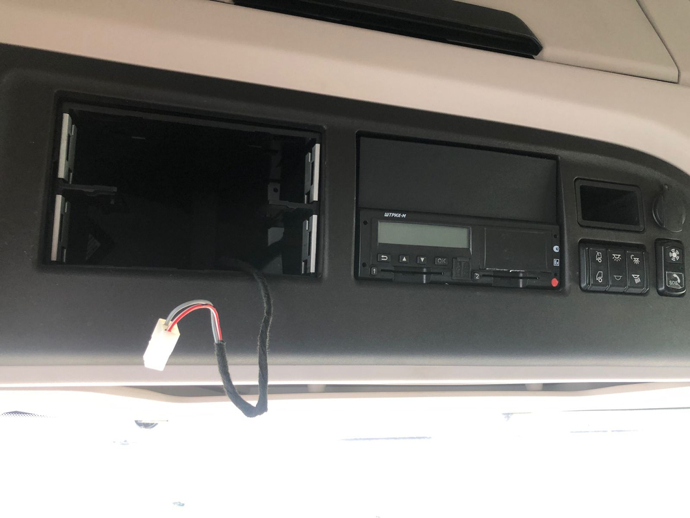 КамАЗ 54901 4x2 Седельный тягач 54901-014-94 (Дизельный, 11,9 л, 450 л.с., АТ)