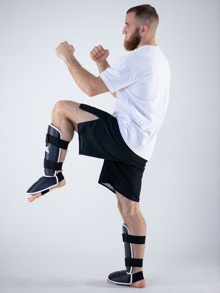 Защита голени и стопы  Reyvel Classic черная