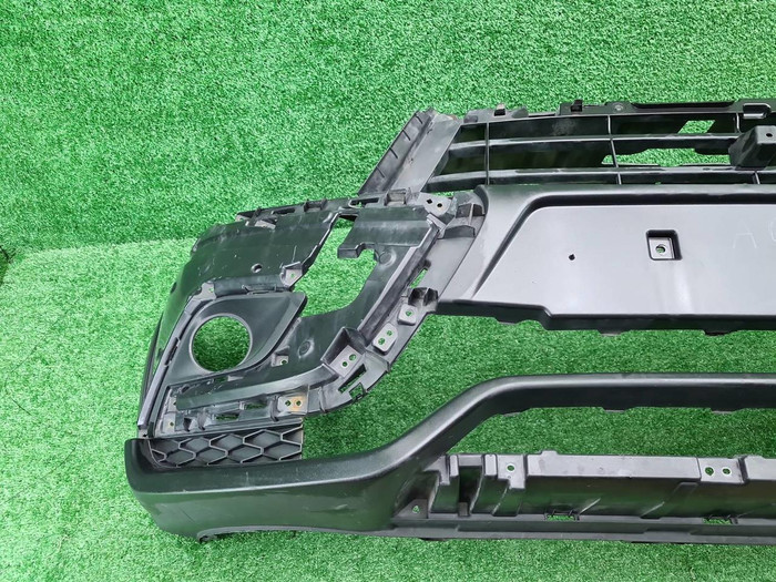 Бампер передний Lada Vesta (2015-2022) Cross