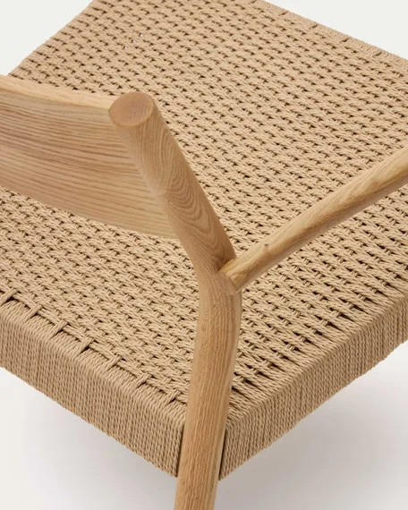 Кресло Yalia из массива дуба с натуральной отделкой и сиденьем из 100% веревки