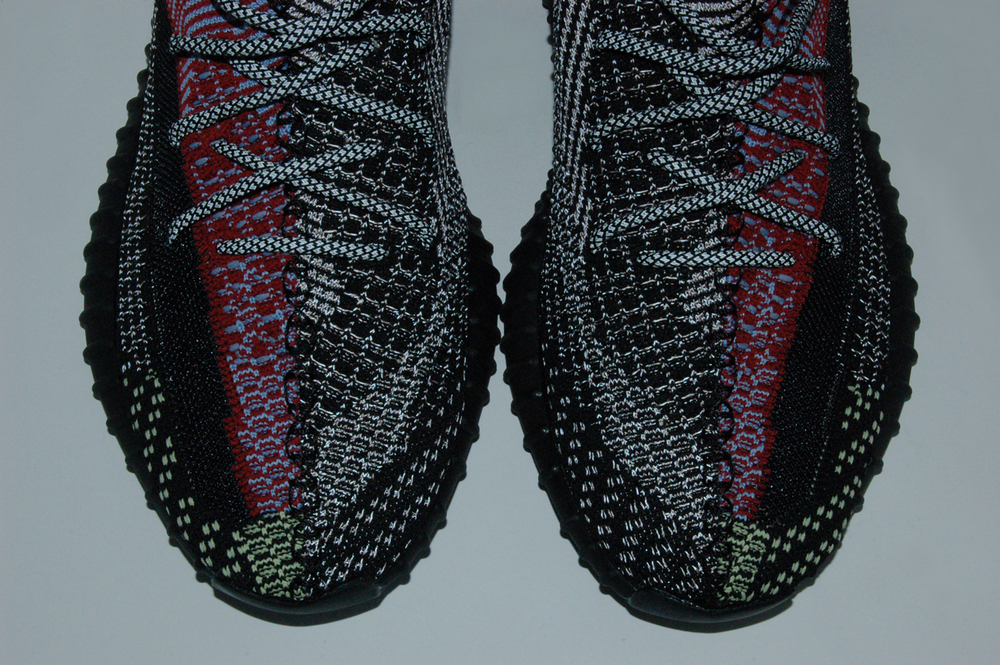 Кроссовки Adidas Yeezy 350 boost v2 Yecheil