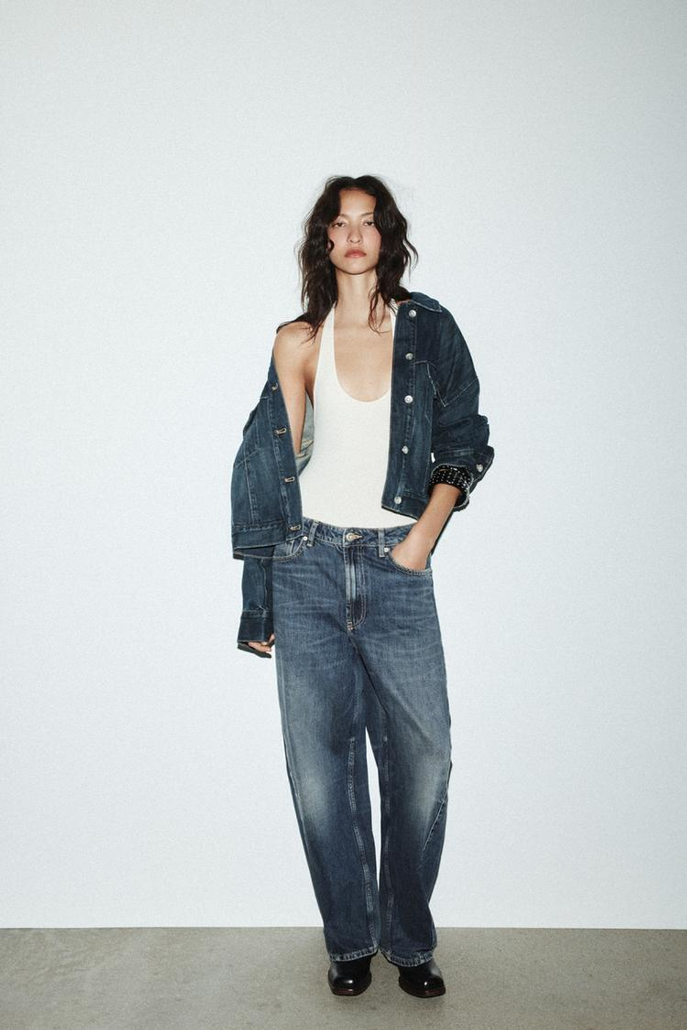 ZARA БЕСШОВНОЕ БОДИ С ГОРЛОВИНОЙ ХАЛТЕР, ЭКРЮ