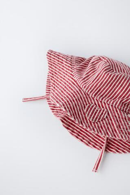 ZARA ПАНАМА В ПОЛОСКУ С НАШИВКОЙ В ВИДЕ СЕРДЦА, КРАСНЫЙ/БЕЛЫЙ