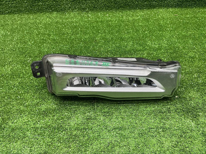 ПТФ правая BMW X5 G05 (2018-2023)