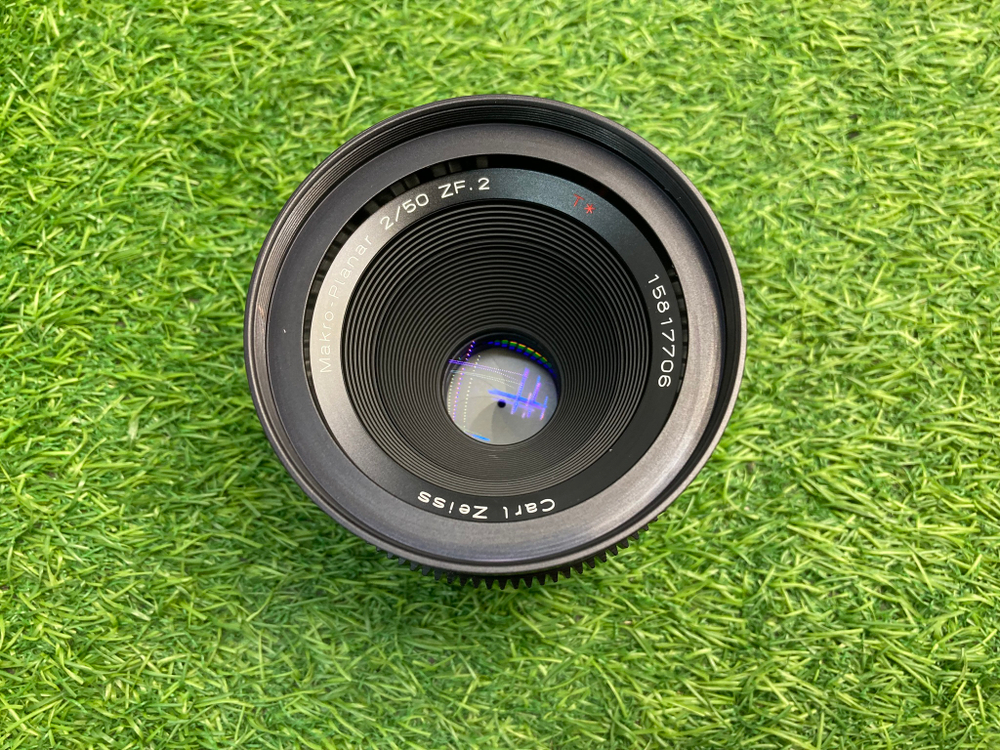 Zeiss Makro-Planar T* 2/50 ZF Nikon F