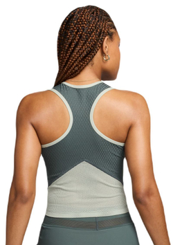 Женский топ теннисный Nike Court Slam Dri-Fit - зеленый