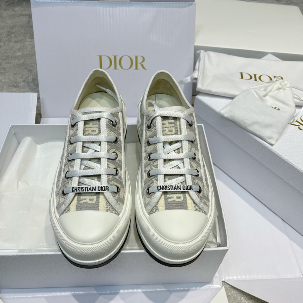 Christian Dior Walk'n'Dior Sneaker
