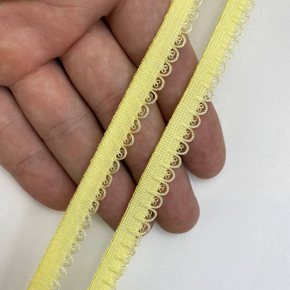 Отделочная резинка ажурная светло-желтая 10 мм