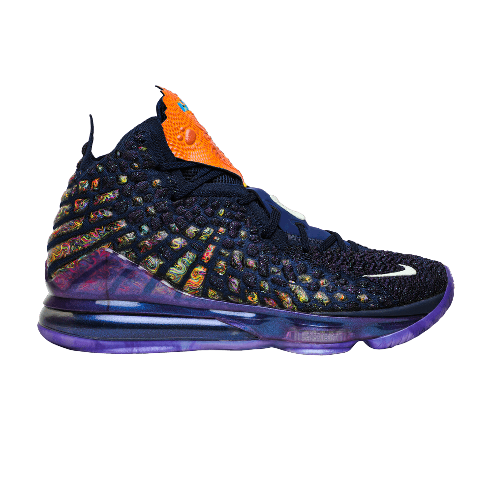 Кроссовки Nike Lebron 17
