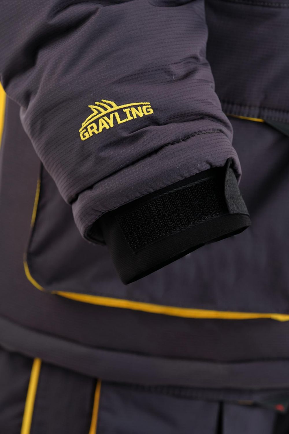 Зимний костюм для рыбалки Камчатка 2020 -45 (таслан, серо-желтый) GRAYLING