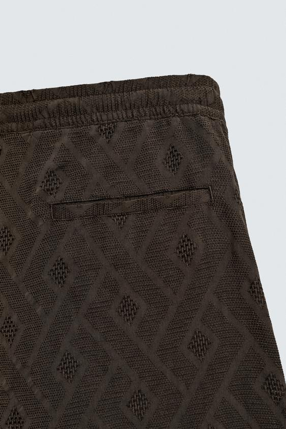 ZARA ШОРТЫ ИЗ ЖАККАРДА С ГЕОМЕТРИЧЕСКИМ РИСУНКОМ, КОРИЧНЕВЫЙ