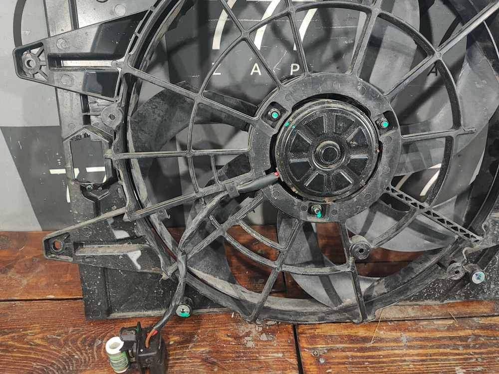 Диффузор с вентилятором Chery Tiggo 7 Pro 20-24 Б/У Оригинал 302000698AA