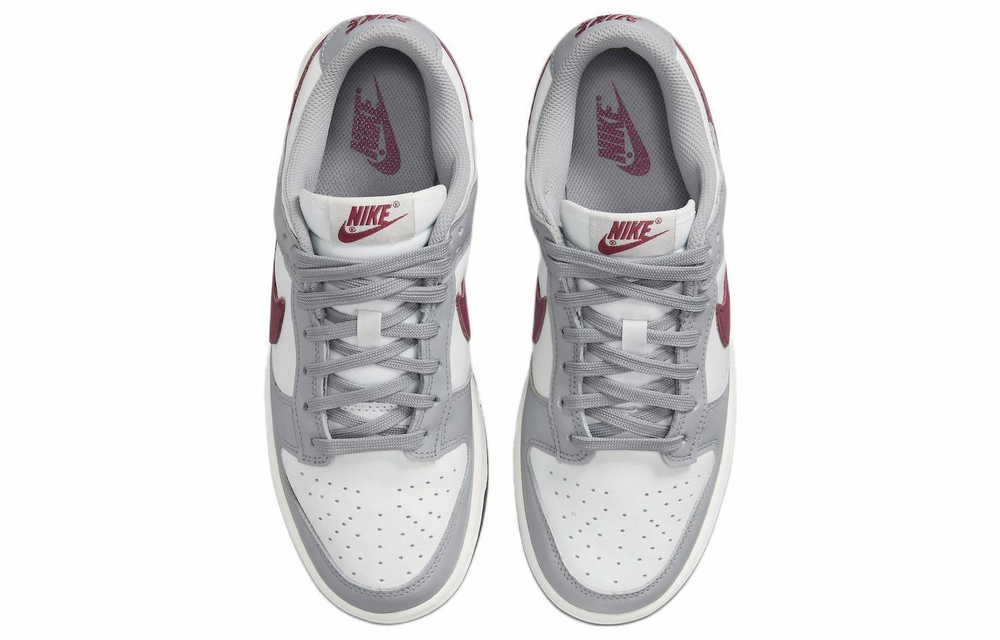 Кроссовки Nike Dunk Low "Greywhite" (Женская размерная сетка)