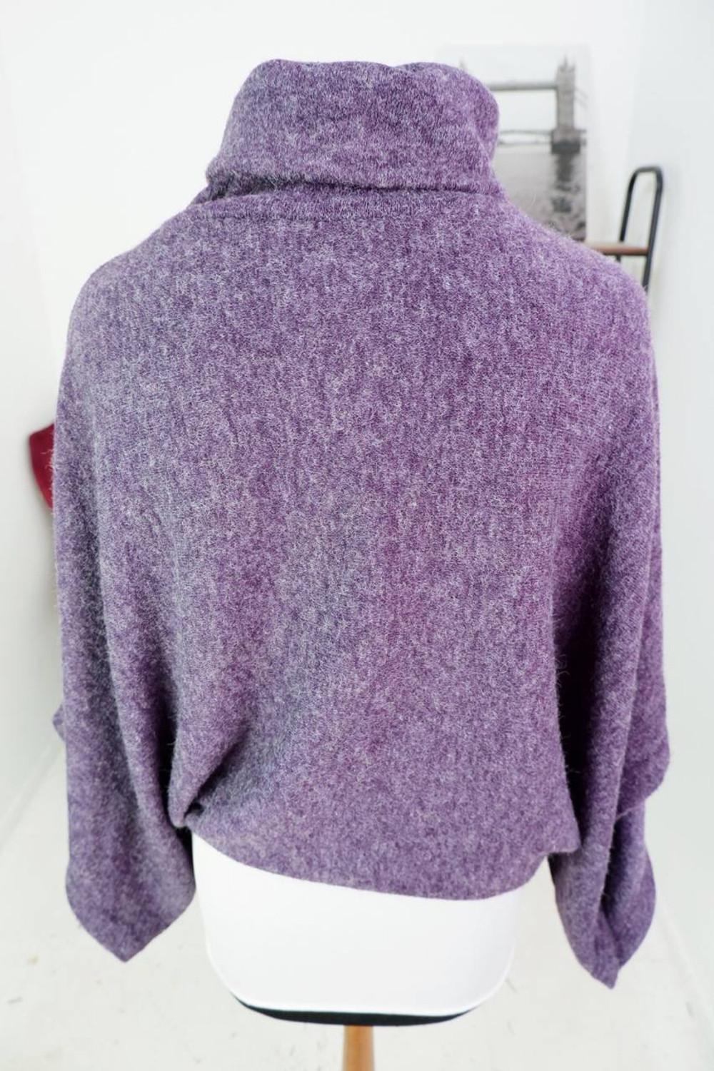 Джемпер свободного кроя с воротом, визуально на 44/48 размер