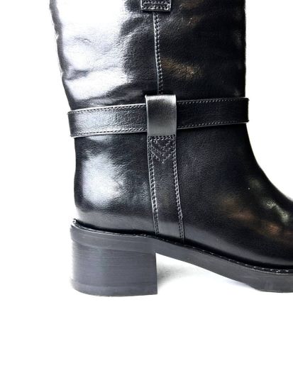 Ботинки женские