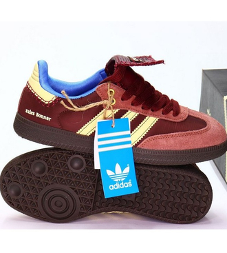 Женские кроссовки - новинки