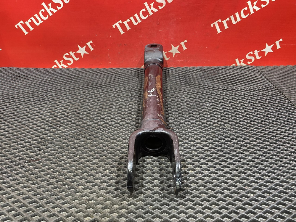 Стойка заднего стабилизатора 2024г