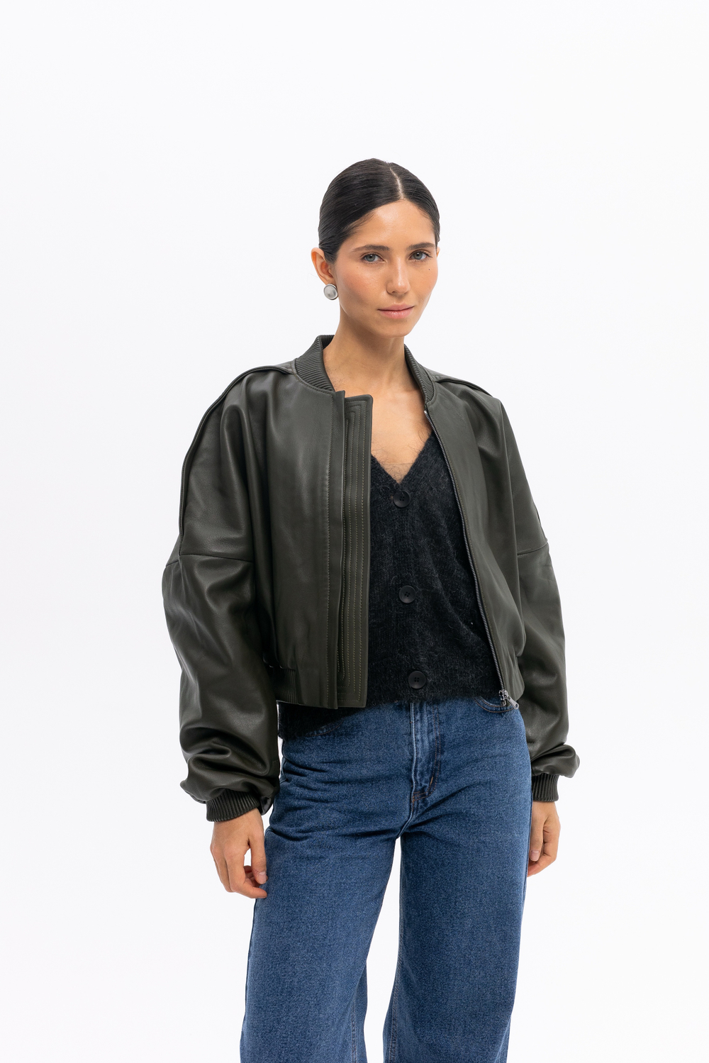 Зелёная кожаная куртка