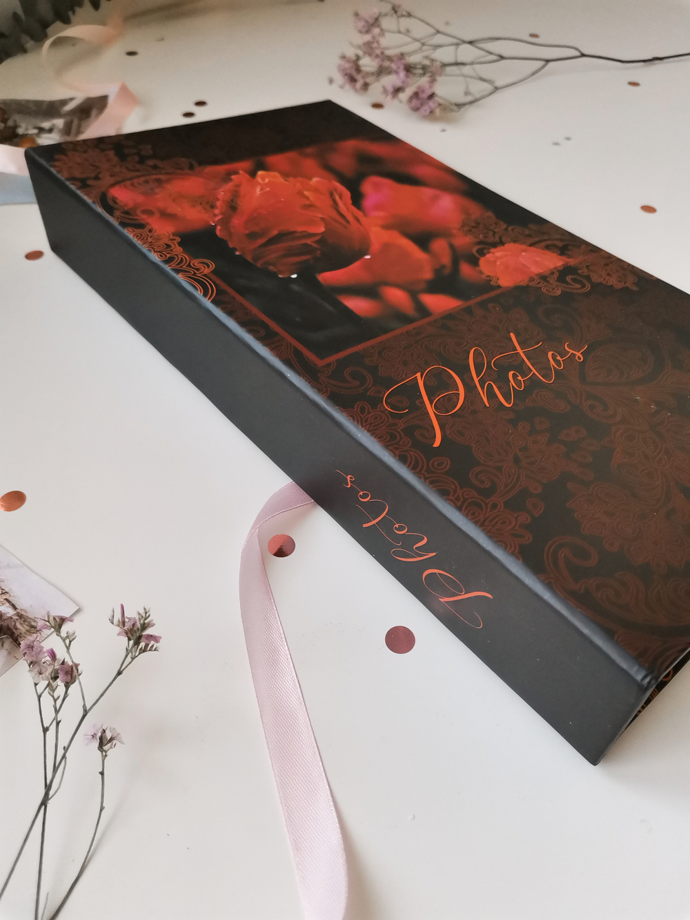 Фотоальбом на 300 фото 10х15 см, пластик. листы bloom Тюльпаны