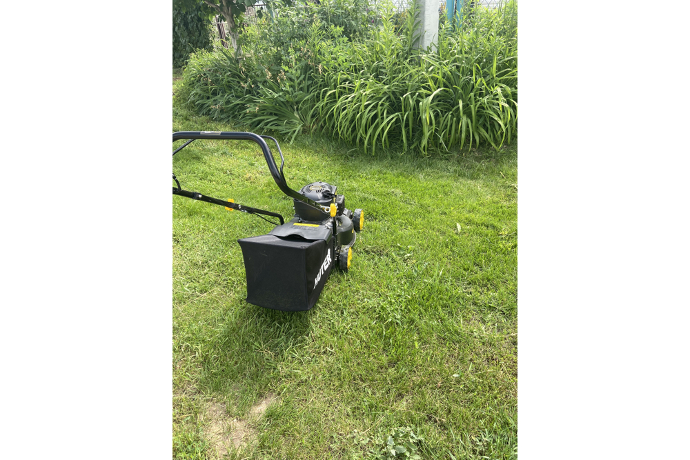 Газонокосилка Huter GLM-420LT 70/3/15